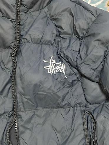 сток одежда: Пуховик Stüssy с капюшоном - Бренд: Stüssy (фирменный логотип на — 2