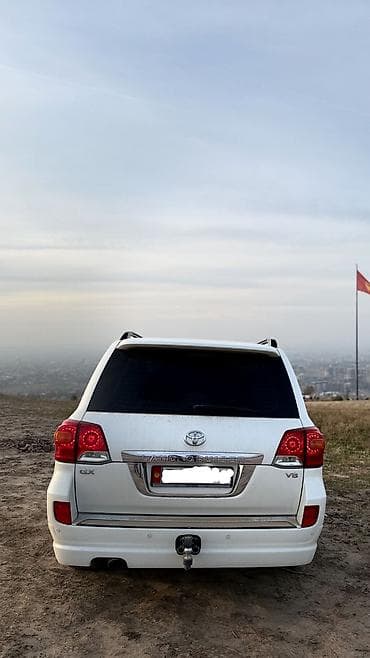 ram dodge: Бампер Toyota, Б/у, Оригинал — 1