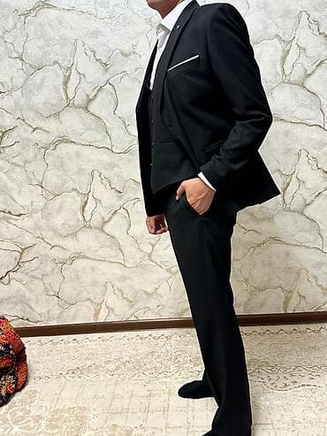 классический костюм мужской: Мужской классический костюм-тройка, черный. надевал только один раз — 4