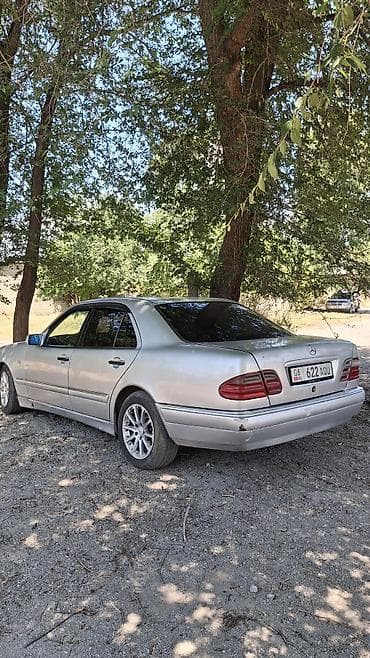 Транспорт: Mercedes-Benz E-Class: 1995 г., 3.2 л, Автомат, Седан — 2