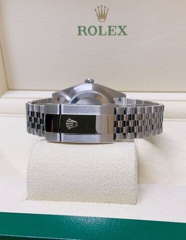 часы новые почти: Rolex Datejust Ref. 126334. Швейцарский механизм Swiss Cal.3235 Часы — 2