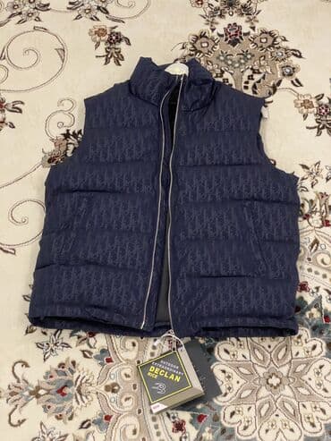 Безрукавка Dior (размер XL) Стильная мужская безрукавка Dior, удобная