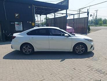 kia ev: Kia Rio: 2021 г., 1.6 л, Вариатор, Бензин, Седан — 2