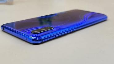 galaxy a70: Xiaomi, Mi 9 Lite, Б/у, 128 ГБ, цвет - Синий, 2 SIM — 2