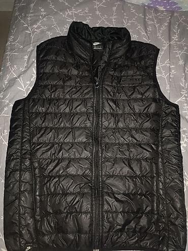 Көйнөктөр: Эркектердин спорттук костюму, L, Nike, Колдонулган, түсү - Кара, Өзү алып кетүү — 1