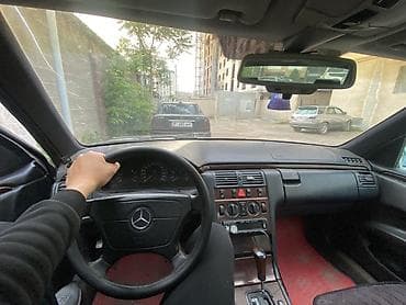 Mercedes-Benz E-Class: 1997 г., 3.2 л, Автомат, Бензин, Седан — 4