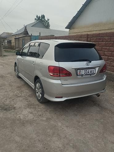 Транспорт: Toyota Ipsum: 2001 г., 2.4 л, Автомат, Бензин, Универсал — 1