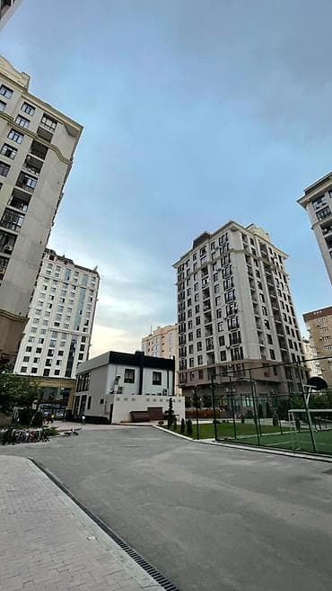 авеню: 3 комнаты, Агентство недвижимости, С мебелью полностью — 2