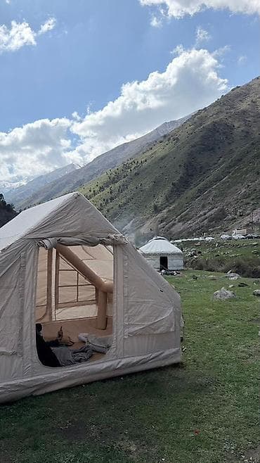 фонтан: Просторная надувная палатка для кемпинга

Сутки
День — 3