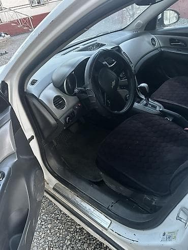 honda av6500: Chevrolet Cruze: 2010 г., 1.6 л, Автомат, Бензин, Седан — 5