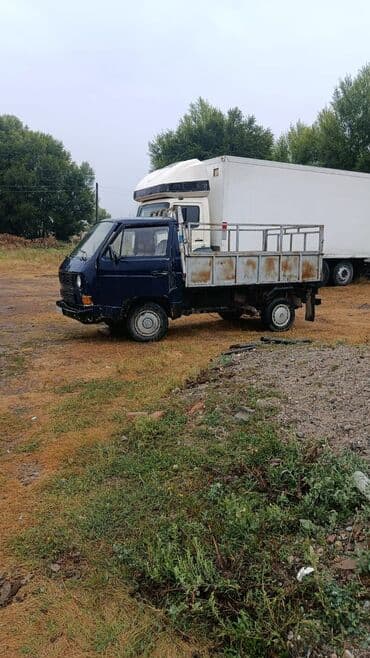 Volkswagen Transporter: 1987 г., 1.9 л, Механика, Дизель, Пикап
