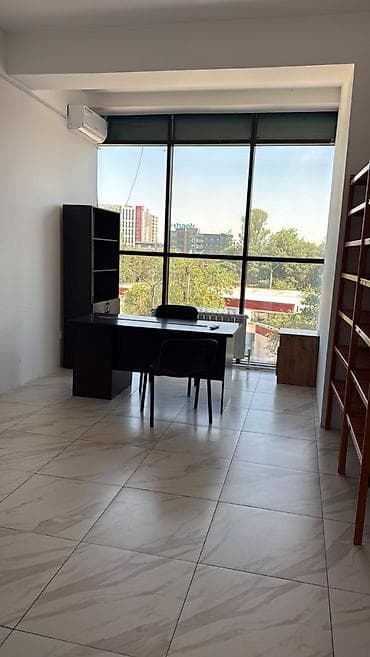 Аренда офисов, 20 м², В административном здании