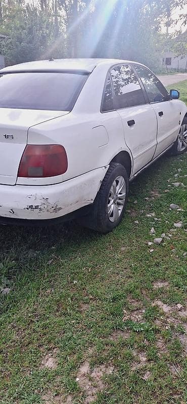 продаю ауди а4: Audi A4: 1995 г., 1.6 л, Ручные, Бензин, Седан — 8