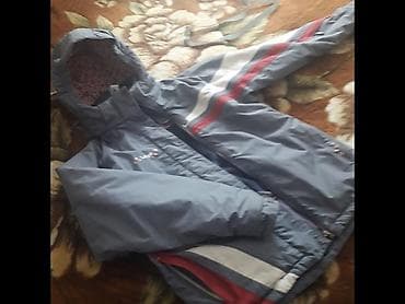 Куртка в идеальном состоянии .На возраст 12-14 лет для активного