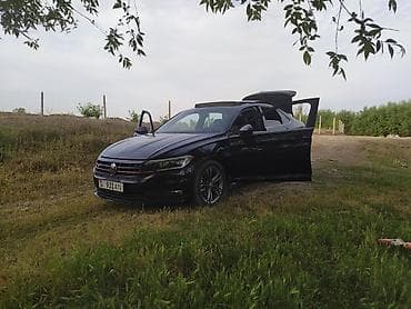 Volkswagen: Volkswagen Jetta: 2020 г., Автомат, Седан — 4