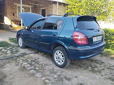 айни 95: Nissan Almera: 2000 г., 1.8 л, Механика, Бензин, Хэтчбэк — 1