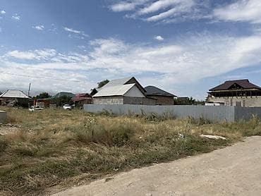 Недвижимость: 4 соток, Для строительства, Красная книга — 1