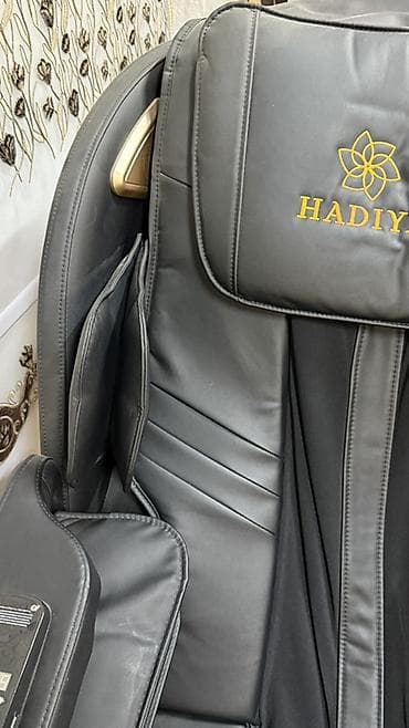 офисный кресло б у: Массажное кресло, цвет - Черный — 4