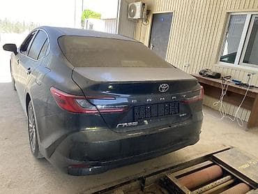 toyota celica: Toyota Camry: 2024 г., 2 л, Гибрид, Седан — 5
