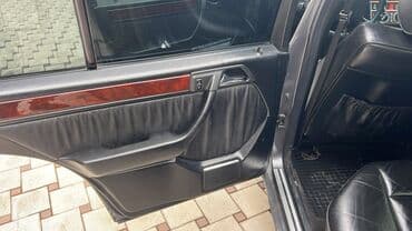 машина авт: Mercedes-Benz E-Class: 1995 г., 2.2 л, Автомат, Бензин, Седан — 4