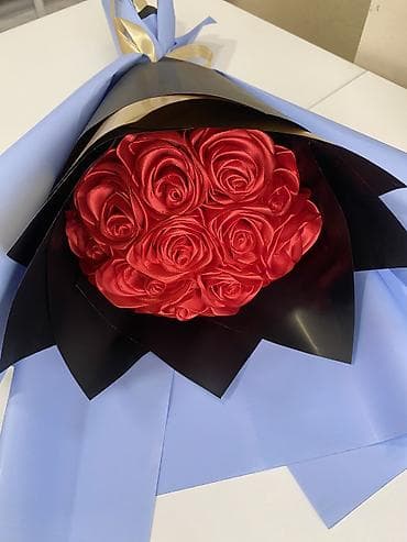 букет из ленточек: Букет из атласных роз 🌹 Не завянет, не потеряет форму и будет — 4