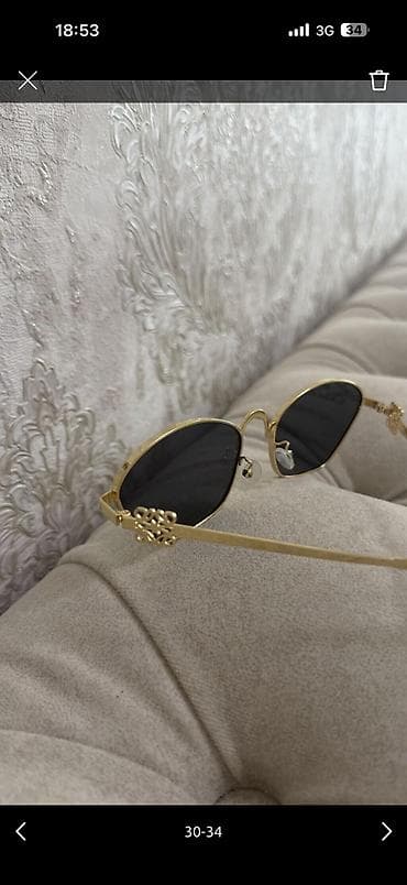 armani code: Очки женские, покупала в Италии за 3200, солнцезащитные очки — 2