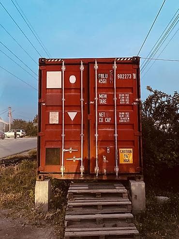 Продаётся морской контейнер FLORENS, стандарт 40’ High Cube (высота — 7