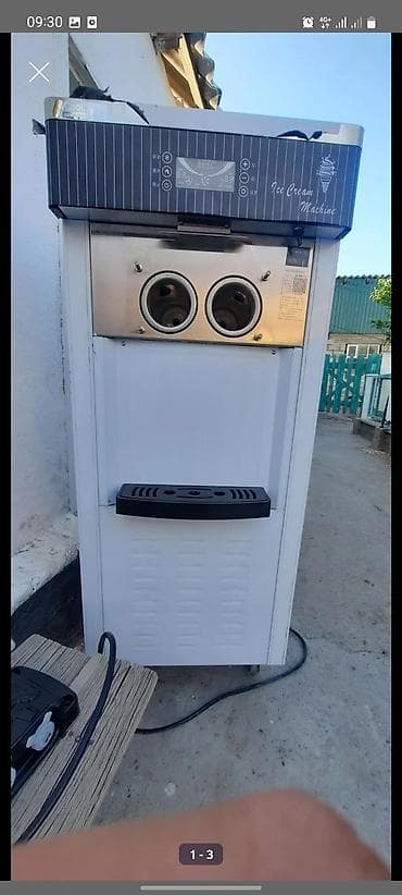 торговля: Профессиональный аппарат для мягкого мороженого (Ice Cream Machine) - — 1