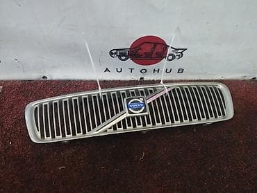 решетка радиатора 124: Решетка радиатора Volvo — 1