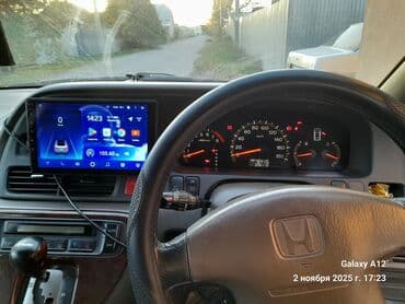 домик на колесо: Honda Odyssey: 2000 г., 3 л, Седан — 3