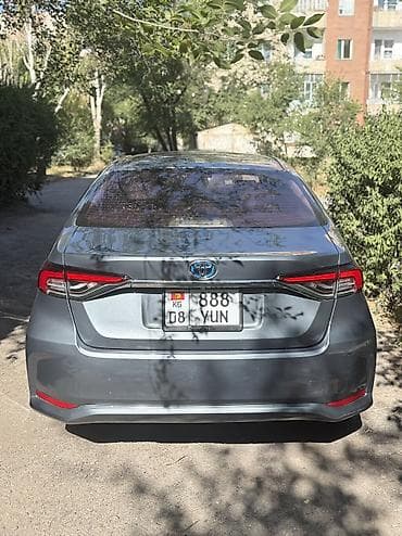 такта корола: Toyota Corolla: 2021 г., 1.8 л, Вариатор, Гибрид, Седан — 5