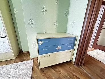 манеж детский бу: Детский гарнитур кровать на колёсиках, стол компьютерный, шифонер и — 2