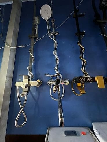 держатели: Держатель для душа, Латунь, Матовое, Серебристый — 1