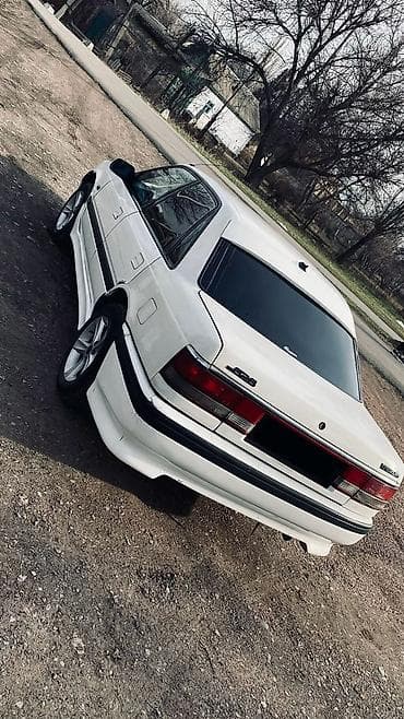 ауди 100 с: Mazda 626: 1991 г., Механика, Седан — 4