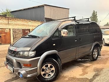 Mitsubishi Delica: 2002 г. — 7