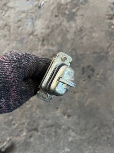 запчасти на хонда одиссей в бишкеке: Honda Odyssey ограничитель двери, Хонда Одиссей дверной ограничитель — 4