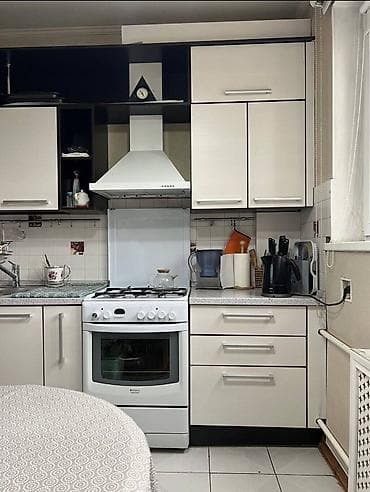 105: 4 комнаты, 71 м², 7 мкр 105 серия, 6 этаж, Дизайнерский ремонт — 1