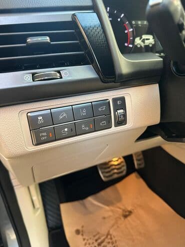 обмен на садор: Ssangyong Rexton: 2019 г., 2.2 л, Автомат, Дизель, Внедорожник — 7