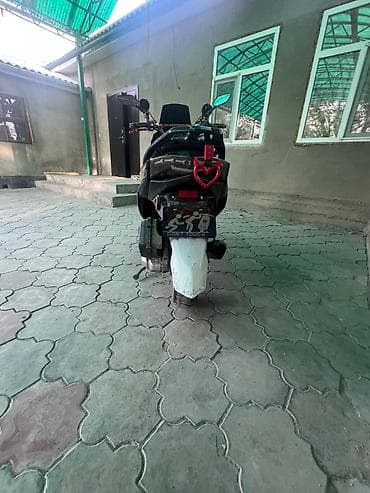 Мототехника: Скутер түрү 150 куб. см, Бензин — 4