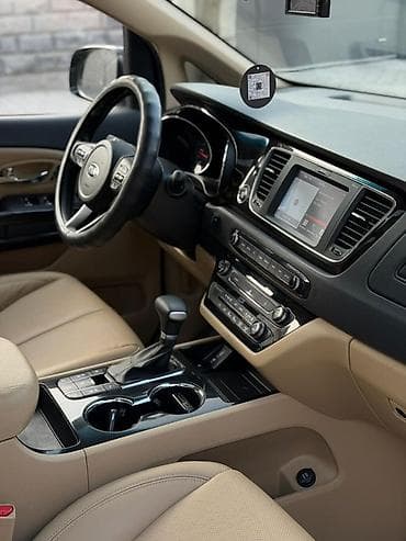 Kia Carnival: 2020 г., 2.2 л, Автомат, Дизель, Минивэн — 6