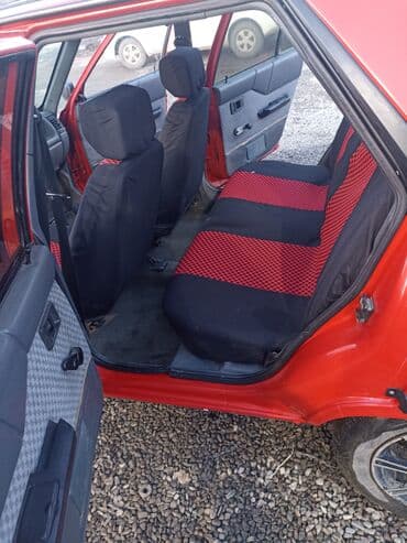 срочно продам авто в связи с переездом: Renault 11: 1990 г., 1.9 л, Механика, Дизель, Хэтчбэк — 3