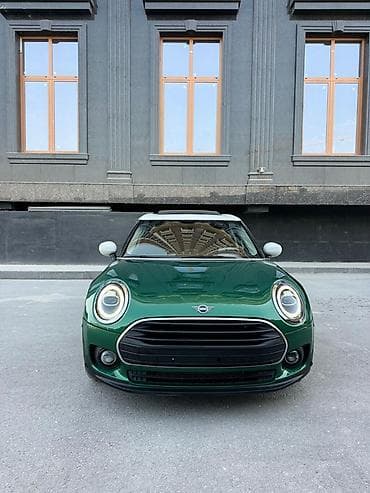 Mini Cooper Clubman: 2020 г., 1.5 л, Автомат, Бензин, Универсал at lalafo.kg Mini Cooper Clubman: 2020 г., 1.5 л, Автомат, Бензин, Универсал