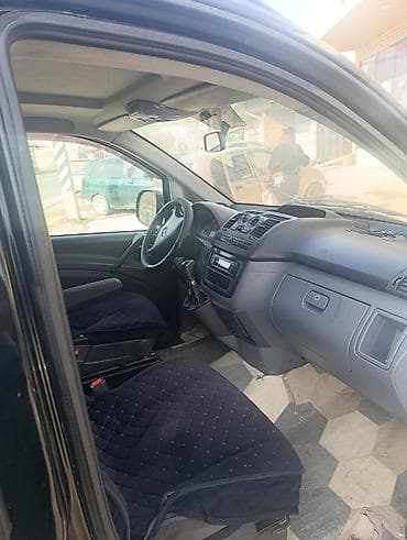 e500 124: Mercedes-Benz Vito: 2005 г., 2.2 л, Механика, Дизель, Минивэн — 4