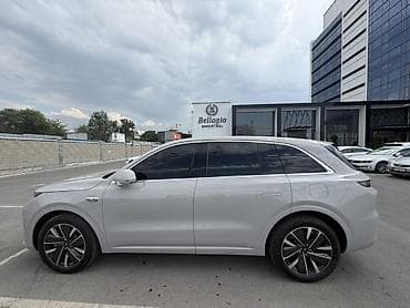 Lixiang L6: 2025 г., 1.5 л, Гибрид, Кроссовер — 7
