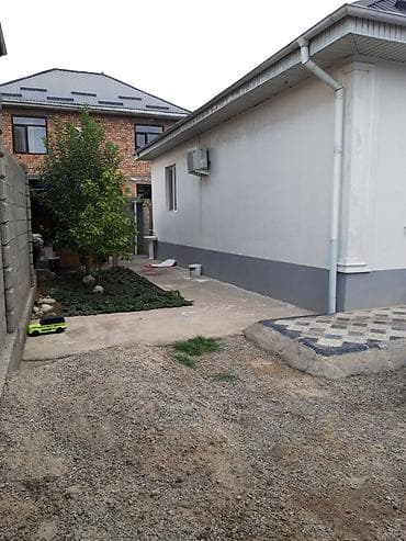 Дома: 🏡✨ ПРОДАЁТСЯ УЮТНЫЙ ДОМ! ✨🏡 📍 Район: АК ОРДО 2 🛏️ Комнаты: 4 📐 — 2