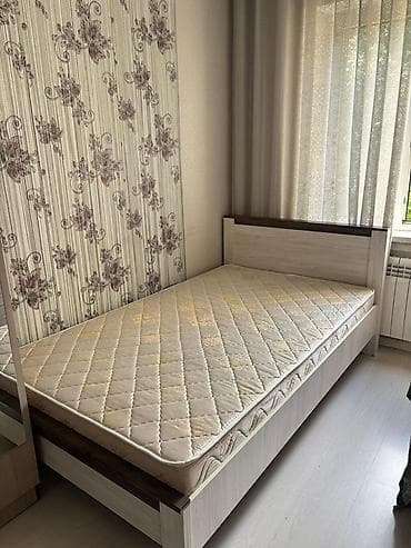 водяной матрац: Кровать новая полуторка ширина 1 м 40 см длина 2 м производство Россия — 1