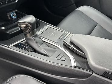 Lexus: Lexus UX: 2021 г., 2 л, Автомат, Гибрид, Кроссовер — 8