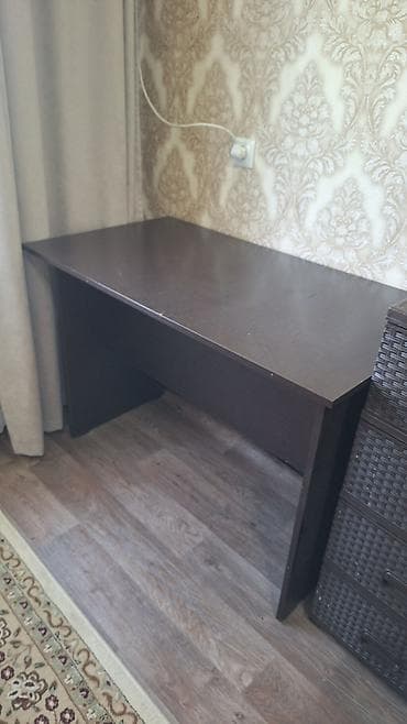 столи для кафе: Продаю стол — 1