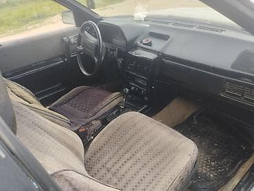вдоль реки речки: Audi S3: 1987 г., 1.8 л, Механика, Бензин, Седан — 6