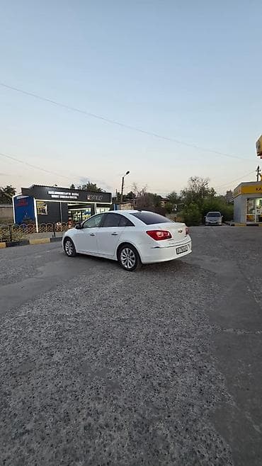 Продажа авто: Chevrolet Cruze: 2016 г., 1.8 л, Автомат, Бензин, Седан — 2